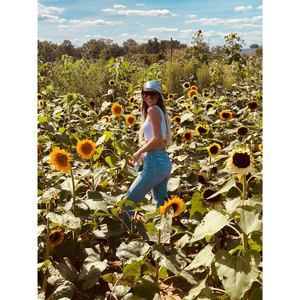 Meet your Posher, Briana